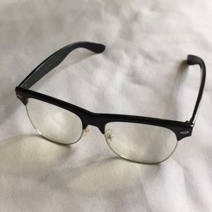 Donating soon! Ray ban style fashion glasses